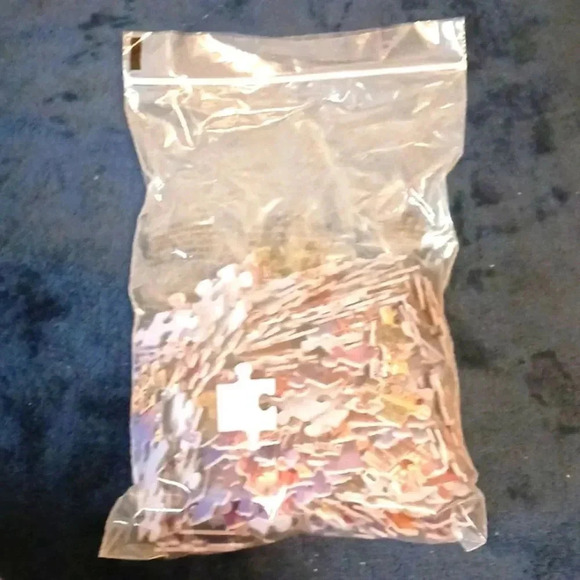 Dowdle puzzle...absolutely beautiful box. Never used. - Picture 3 of 5